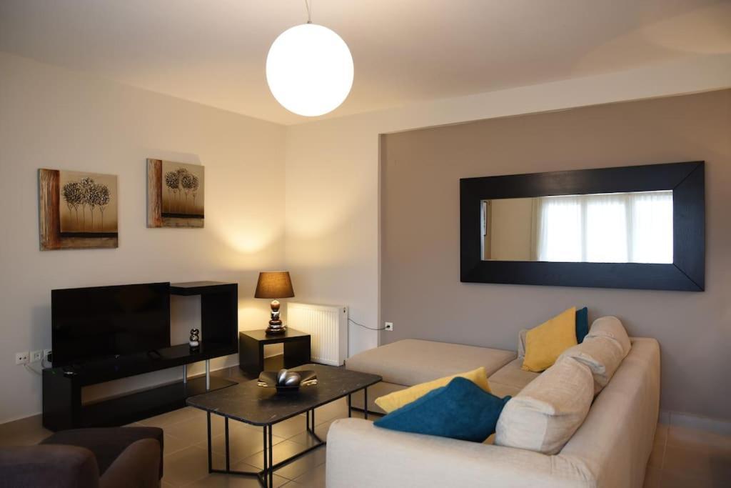 Serenity And Comfort Apartment Янина Экстерьер фото